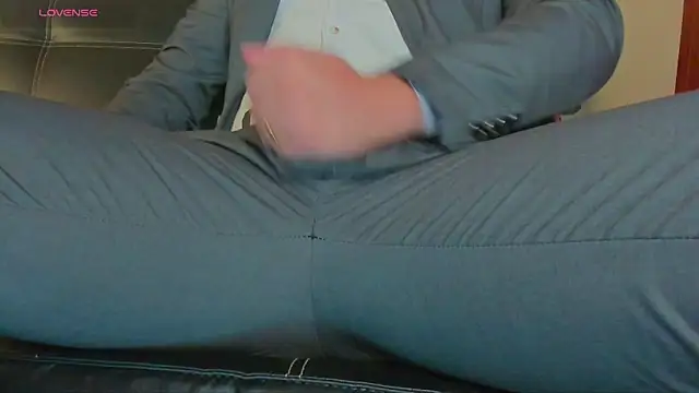 MrLonely02 online show from 12.17.24