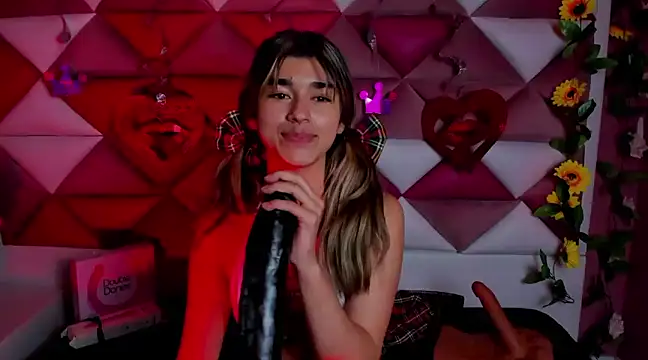 NahomiConnor  online show from 03.17.25