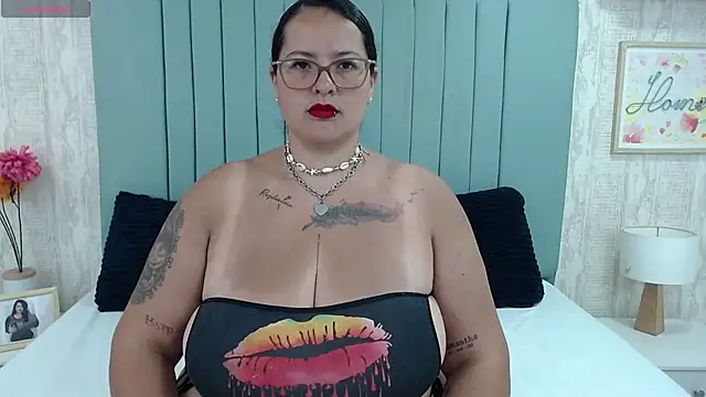 KarllaWalker online show from 02.03.25