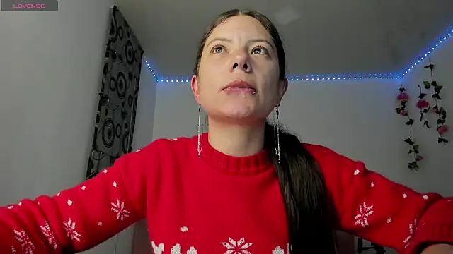 Snapshot of Susana_garcia_ chatting on 03.14.25 Susana garcia online show from 03.14.25