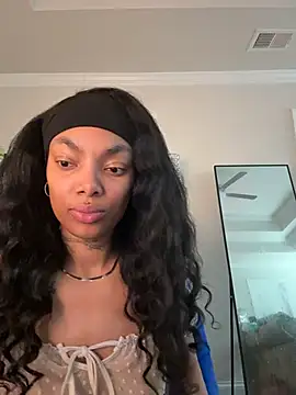 butterflybootyy online show from 04.06.26