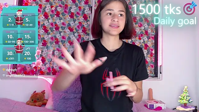 -Gwen- online show from 12.28.24