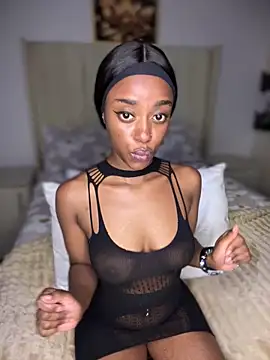 Snapshot of BhadBhad_Kitty chatting on 03.17.25 BhadBhad Kitty online show from 03.17.25