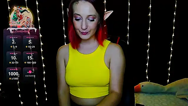 Snapshot of AgathaNoxe chatting on 01.07.25 AgathaNoxe online show from 01.07.25