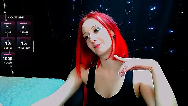 Snapshot of AgathaNoxe chatting on 02.28.25 AgathaNoxe online show from 02.28.25