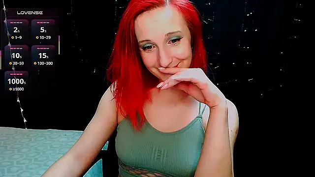 Snapshot of AgathaNoxe chatting on 03.06.25 AgathaNoxe online show from 03.06.25