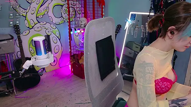 Cumpotik Eve online show from 04.21.26