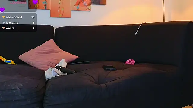 Snapshot of Lizzymontanaa chatting on 12.05.24 Lizzymontanaa online show from 12.05.24