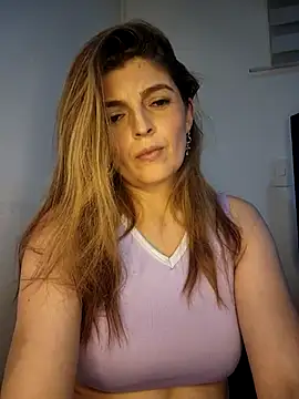 Snapshot of Lizzymontanaa chatting on 03.09.25 Lizzymontanaa online show from 03.09.25