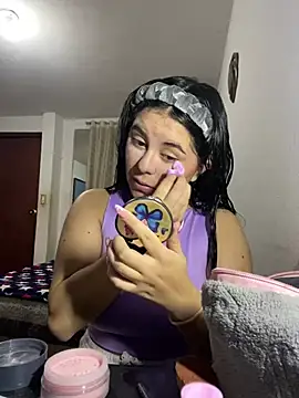 emiliaharper408 online show from 02.14.25