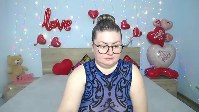 ZannaDreil online show from 03.06.25