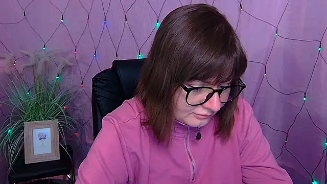 ZannaDreil online show from 02.02.26