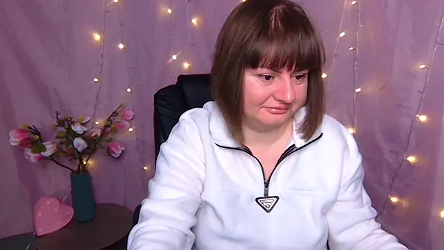 ZannaDreil online show from 03.08.26