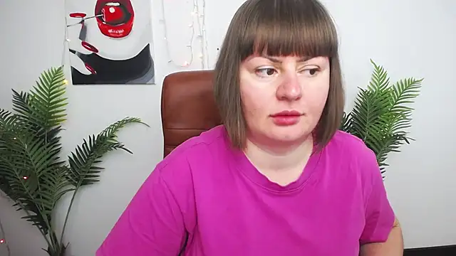 Snapshot of ZannaDreil chatting on 05.21.26 ZannaDreil online show from 05.21.26