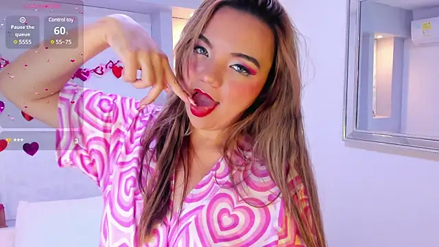 EmilyRouss  online show from 02.08.25