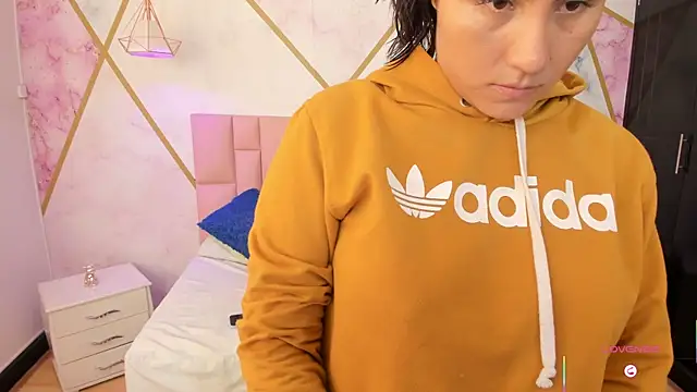 lizortiz online show from 10.23.25