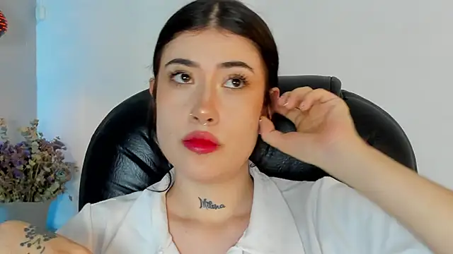 Snapshot of melody_suarez chatting on 01.07.25 melody suarez online show from 01.07.25