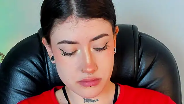 Snapshot of melody_suarez chatting on 01.29.25 melody suarez online show from 01.29.25