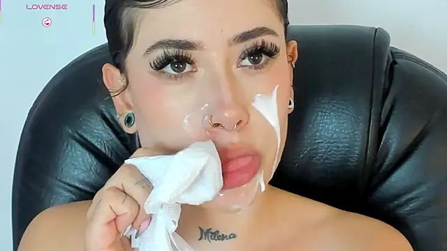 Snapshot of melody_suarez chatting on 03.05.25 melody suarez online show from 03.05.25