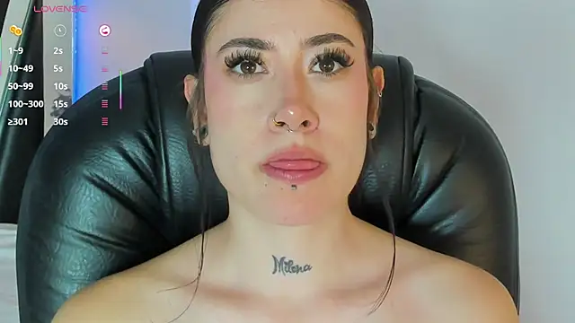 Snapshot of melody_suarez chatting on 03.12.25 melody suarez online show from 03.12.25