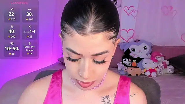 Snapshot of melody_suarez chatting on 09.21.25 melody suarez online show from 09.21.25