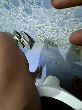 Snapshot of divyansh_hyderabadi chatting on 12.05.24 divyansh hyderabadi online show from 12.05.24