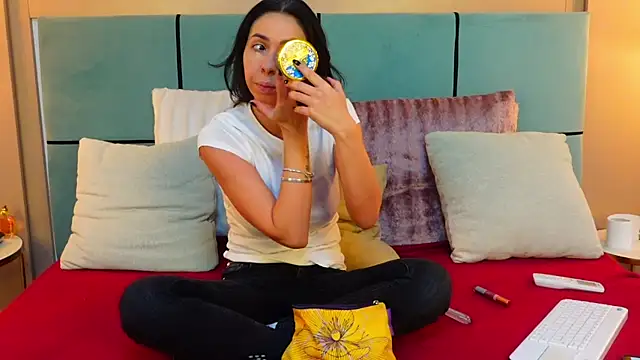 SarraRose online show from 02.19.25