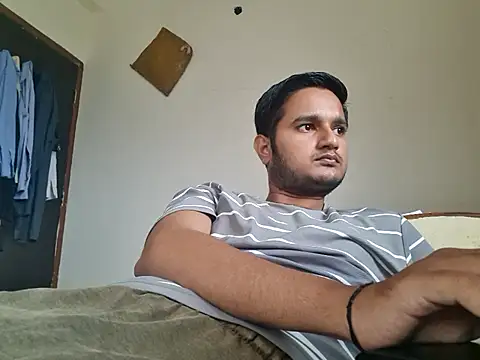 Jonrobinso online show from 10.22.25