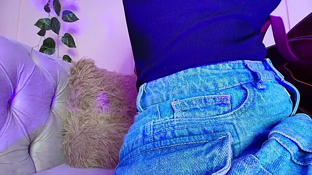 miranda villa online show from 02.19.26