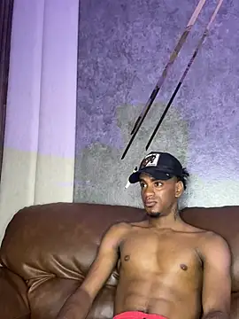 AaronCruz  online show from 03.14.25