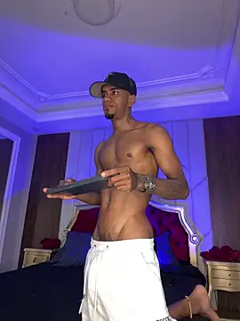 AaronCruz  online show from 12.18.25