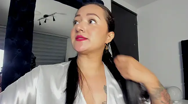 Snapshot of _Cristal_evans chatting on 02.03.25 Cristal evans online show from 02.03.25