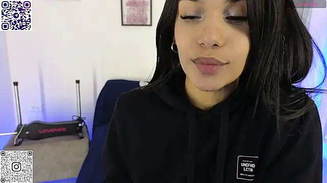 kharelys 777 online show from 01.22.25