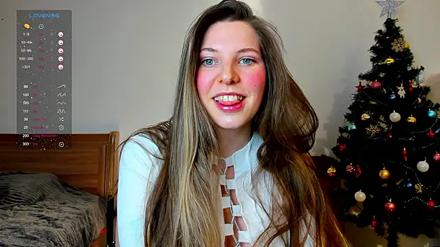 Snapshot of Annie_aww chatting on 12.18.24 Annie aww online show from 12.18.24