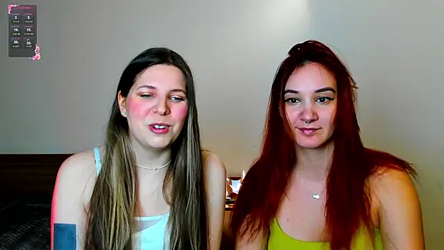 Snapshot of Annie_aww chatting on 01.05.25 Annie aww online show from 01.05.25