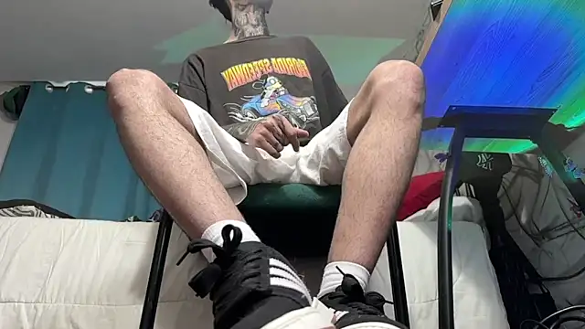 Saturno v online show from 01.11.25