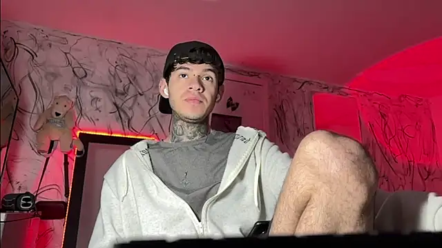 Saturno v online show from 02.04.25