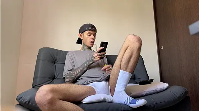 Saturno v online show from 03.16.25