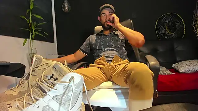 alessandro wye online show from 10.17.25