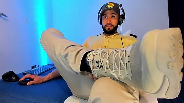 alessandro wye online show from 12.16.25