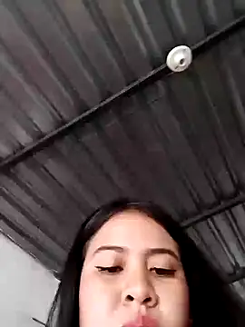 Miia grand online show from 01.17.25