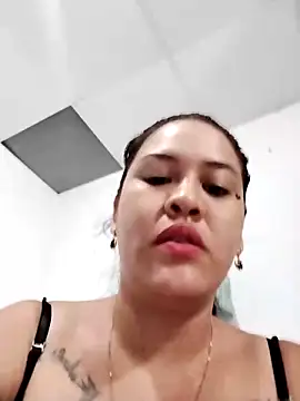 Miia grand online show from 03.05.25