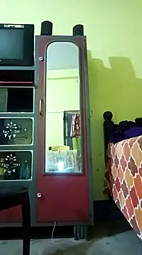 Snapshot of Riyaa_2024 chatting on 12.04.24 Riyaa 2024 online show from 12.04.24