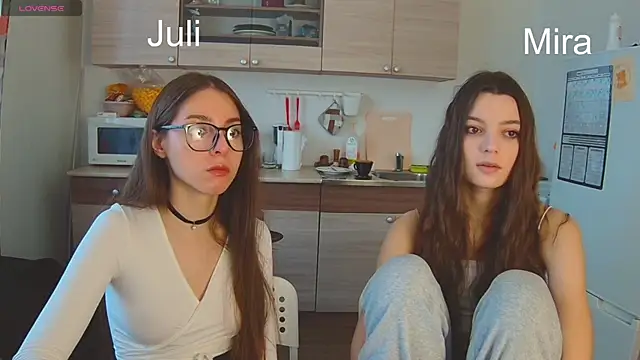 fcjuicy pussy online show from 03.17.25