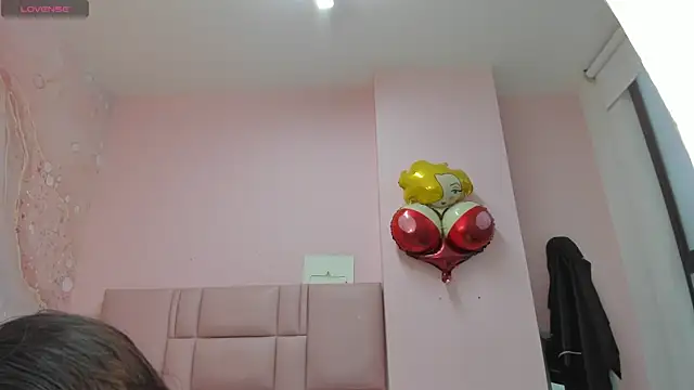 soyzarahtorres online show from 09.17.25