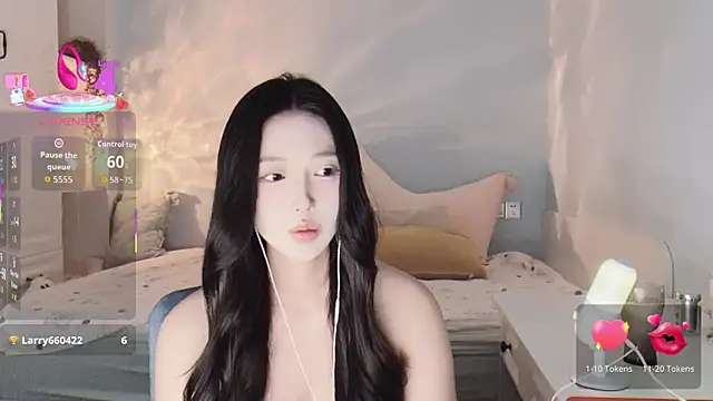 Snapshot of -Tilana- chatting on 01.15.26 -Tilana- online show from 01.15.26