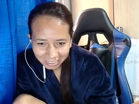 Erotic latina online show from 10.16.25