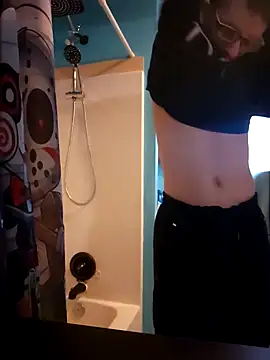 Snapshot of MysteriousFire23 chatting on 01.22.25 MysteriousFire23 online show from 01.22.25