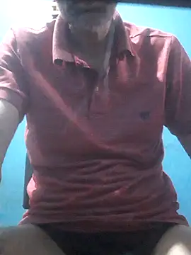 hugosafado333 online show from 10.31.25