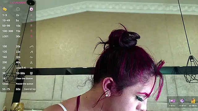 kimCosseyy online show from 02.05.25